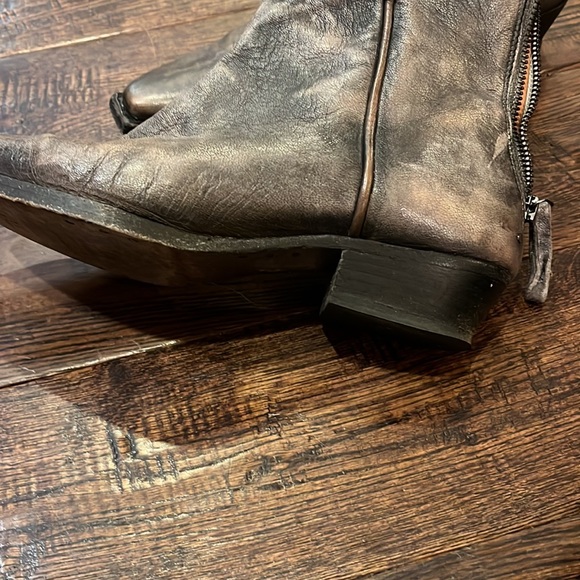 We the free boots - Picture 2 of 6